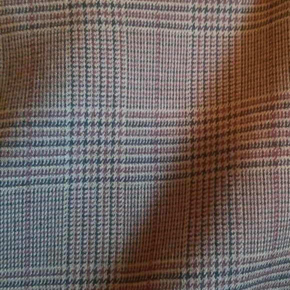 VanHeusen skirt - Picture 4 of 4